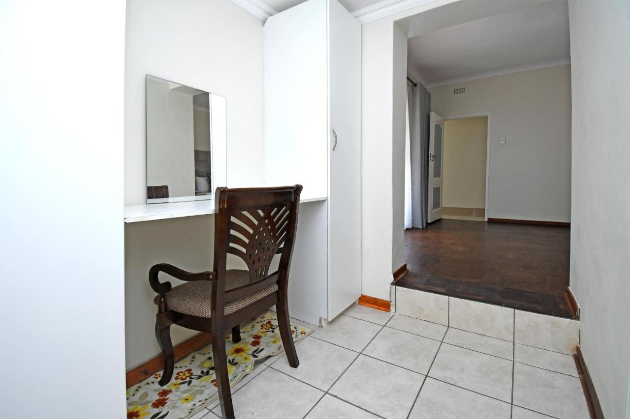 Zwelakho Furnished Apartments The Cube Johannesburg Eksteriør bilde