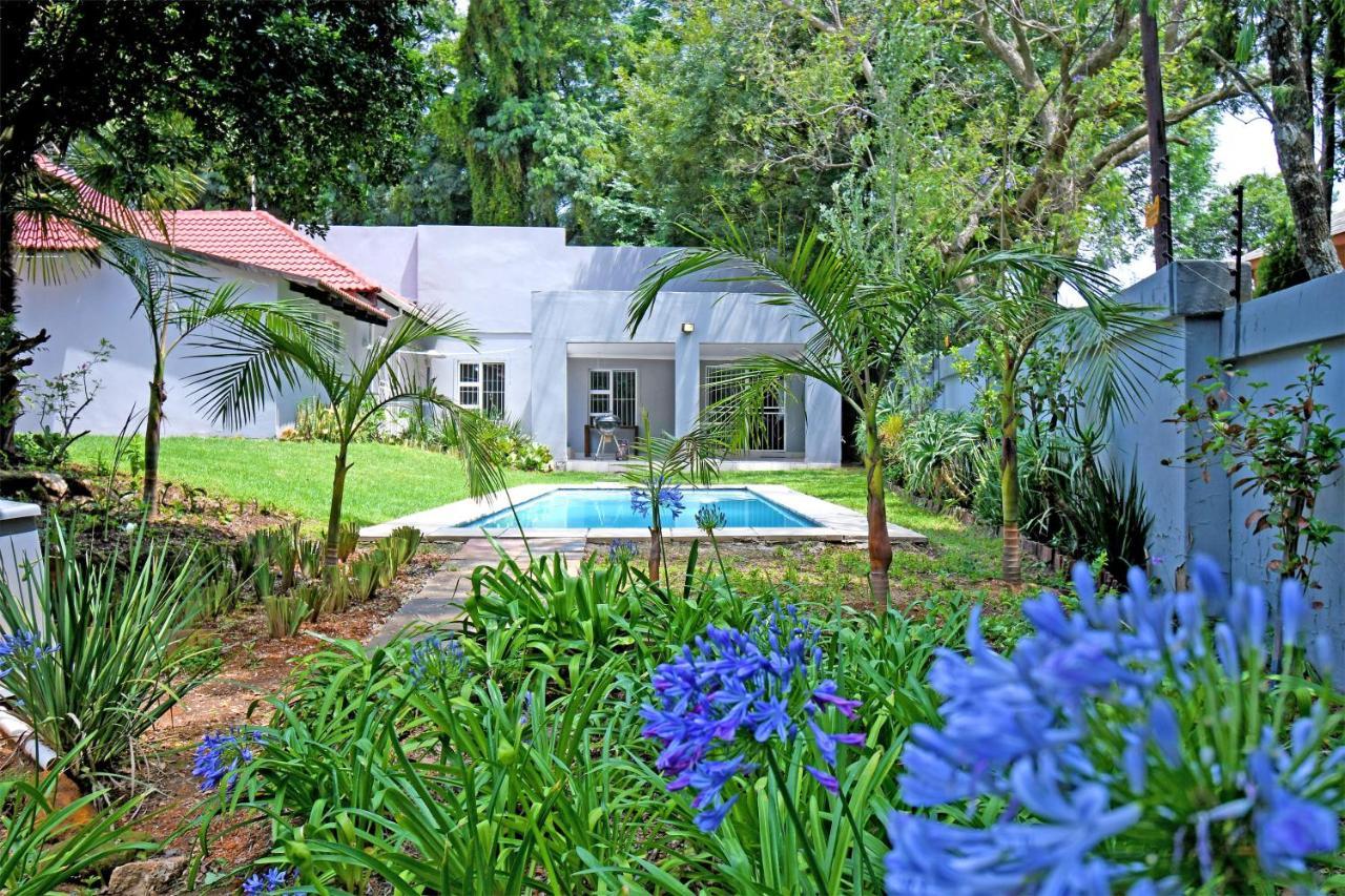 Zwelakho Furnished Apartments The Cube Johannesburg Eksteriør bilde