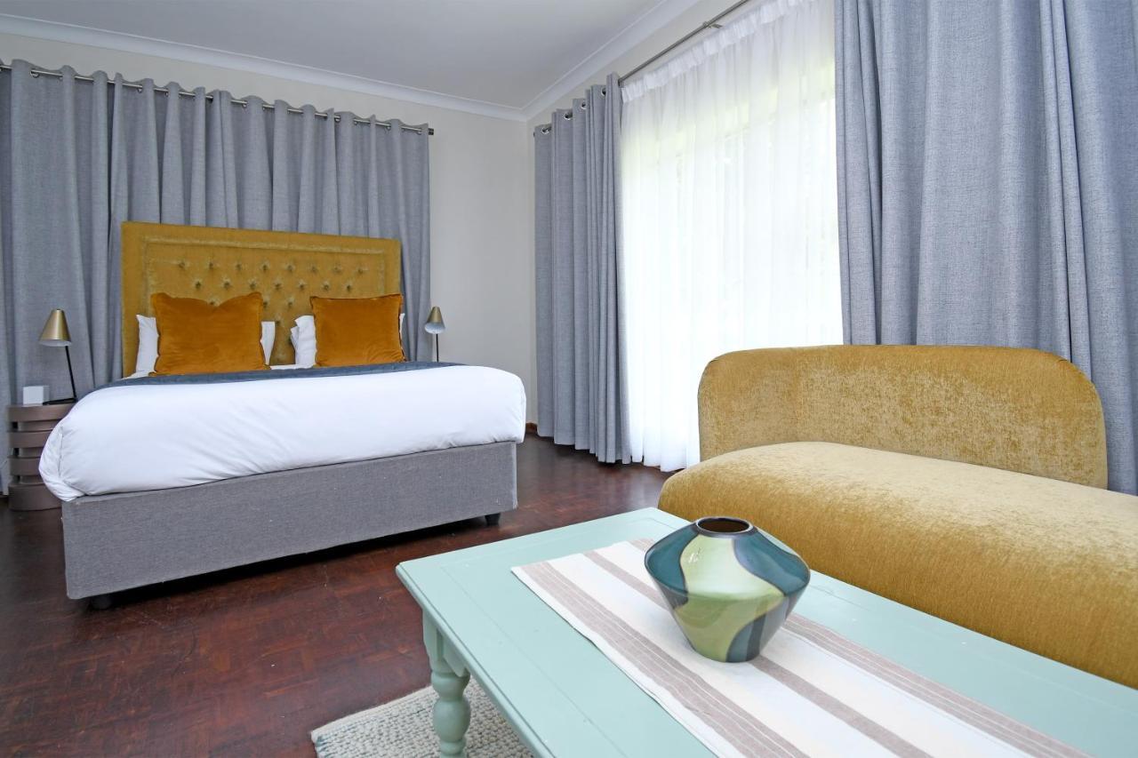 Zwelakho Furnished Apartments The Cube Johannesburg Eksteriør bilde
