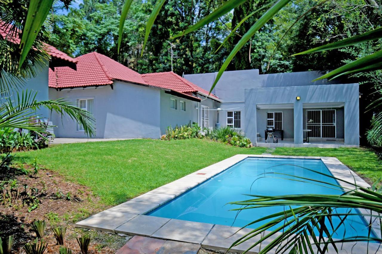 Zwelakho Furnished Apartments The Cube Johannesburg Eksteriør bilde